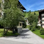 Somski * Saalbach-Hinterglemm